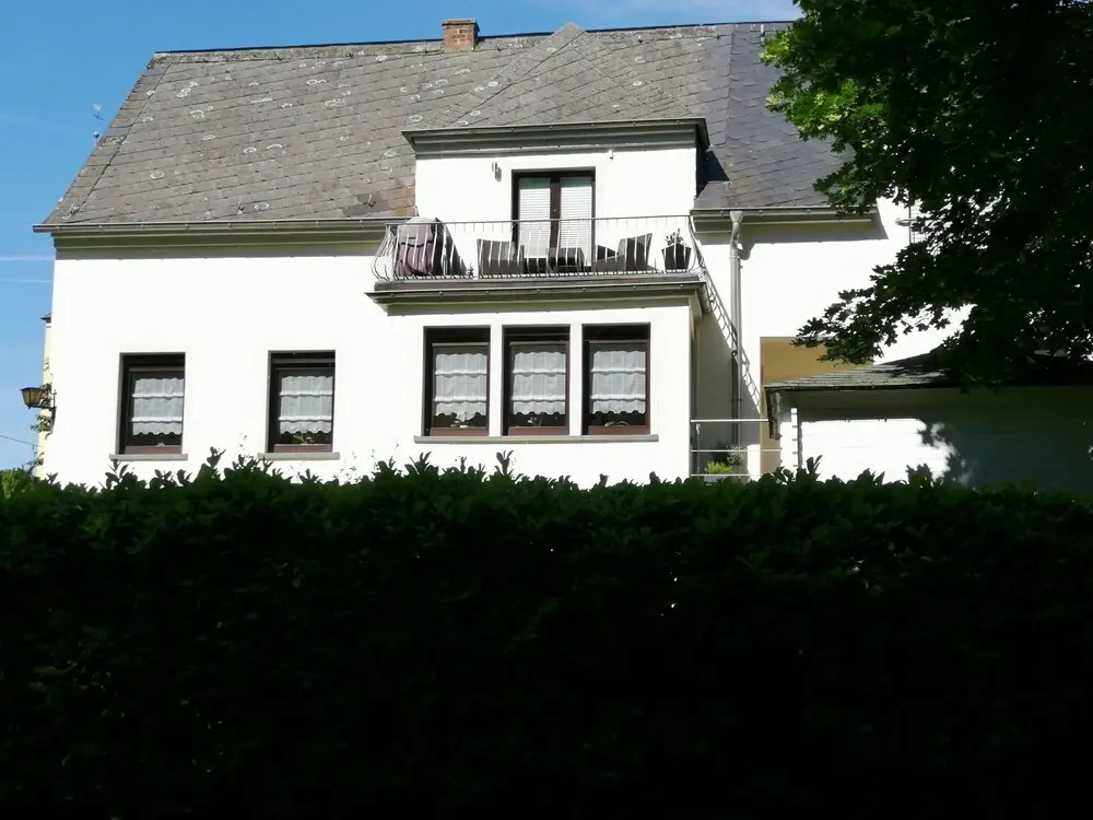 Apartment in Trittenheim With Terrace and Garden