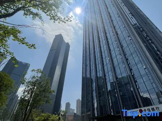 Jinxi Homestay (Changsha Meixi Lake West Subway Station)