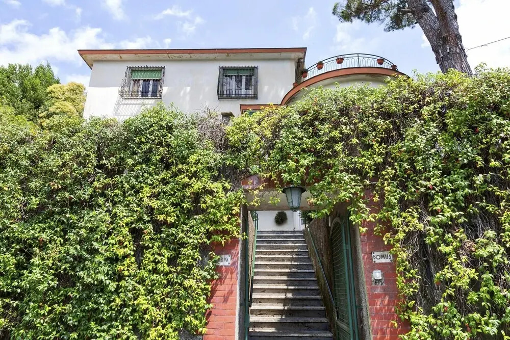 Villetta delle Rose con giardino by Wonderful Italy