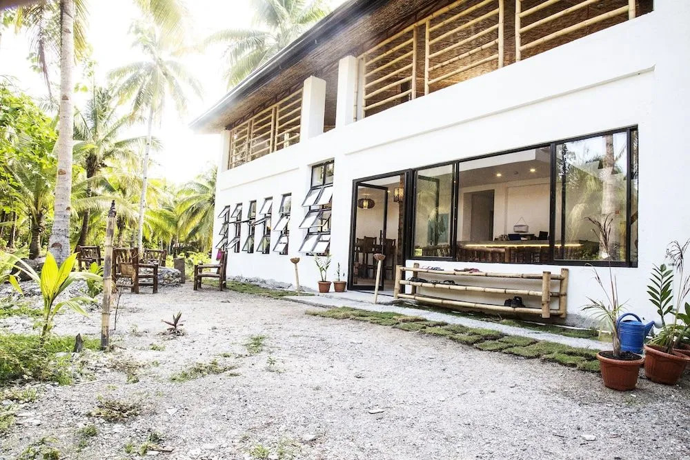 Sunlit Hostel