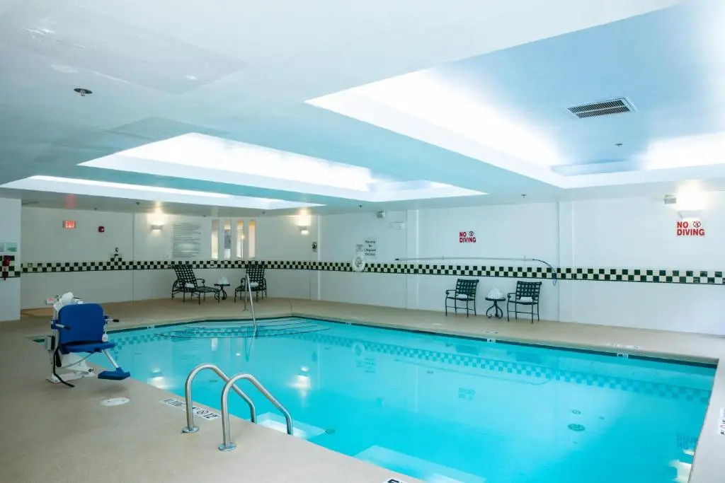 Holiday Inn & Suites Raleigh Cary by IHG