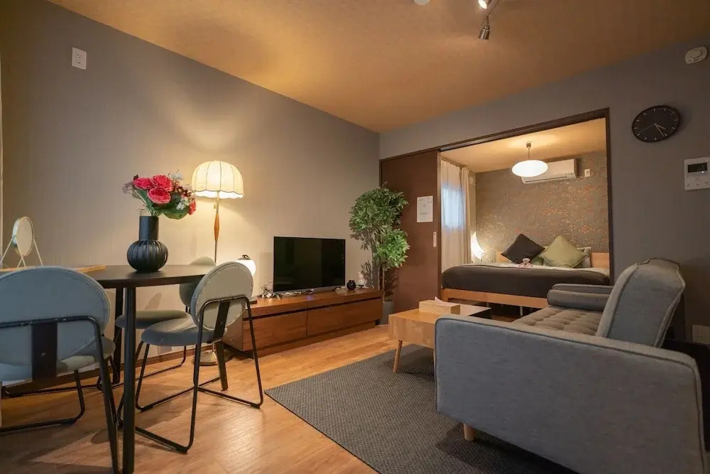 YS Maison 302