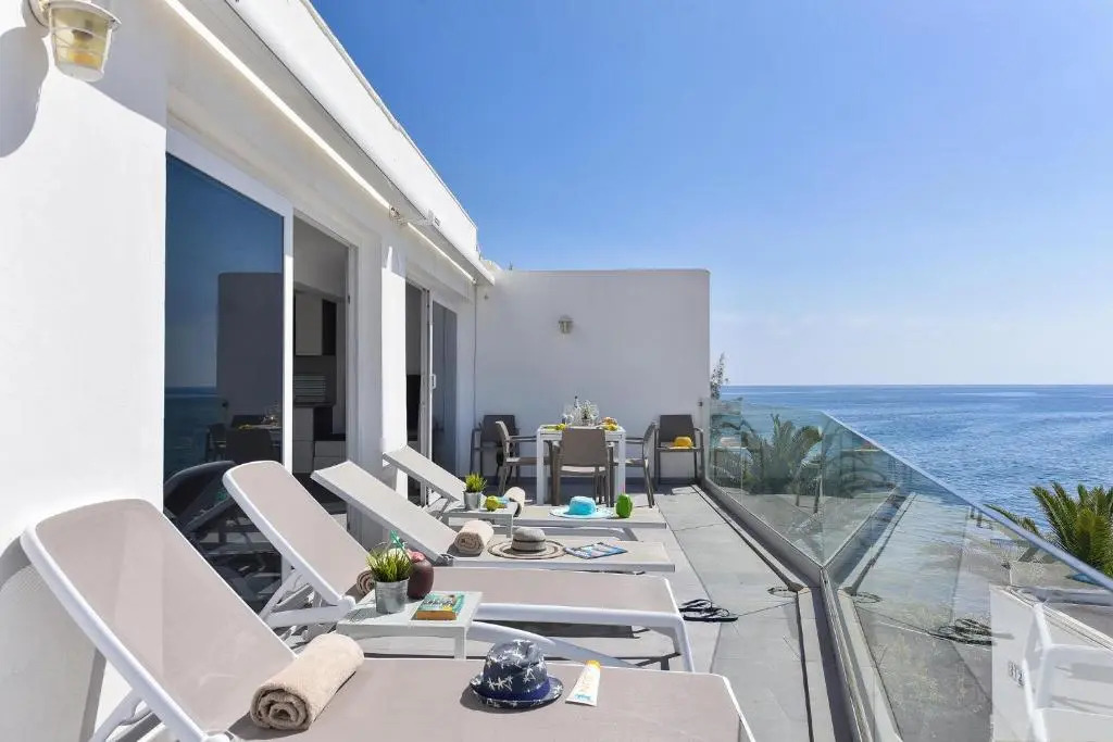 Apartment Nueva Suecia CR715 by VillaGranCanaria