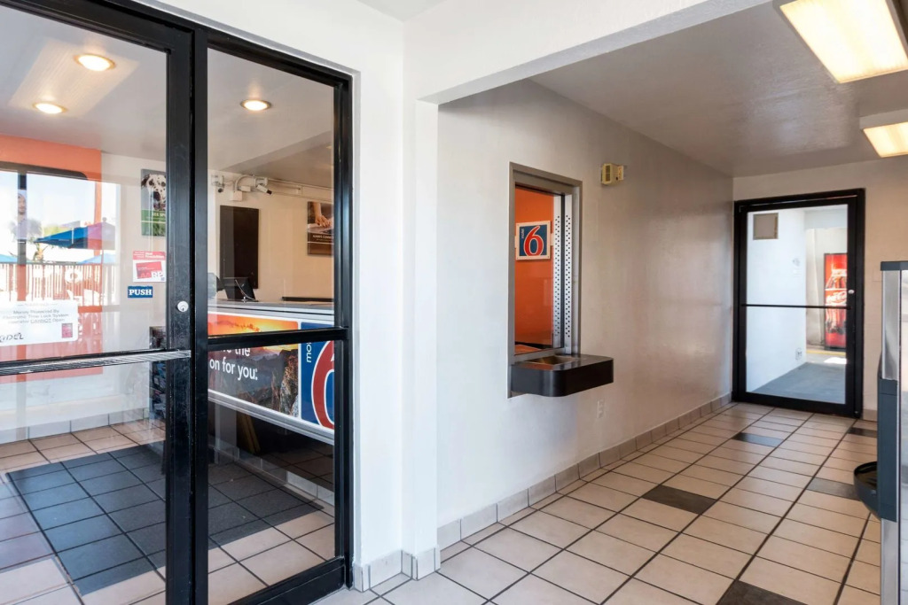 Motel 6 Austin, TX - Airport - South