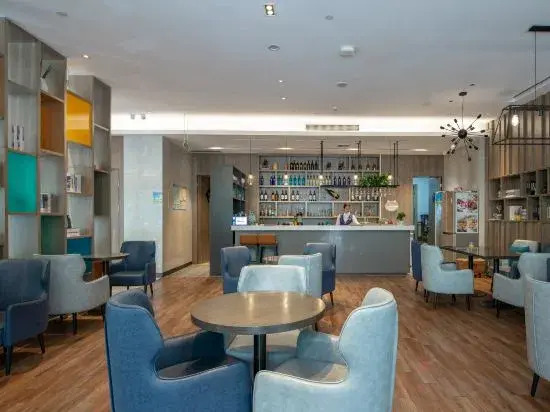 Vienna Smart Hotel (Nanning Sports Center Dashadi Metro Station Branch)