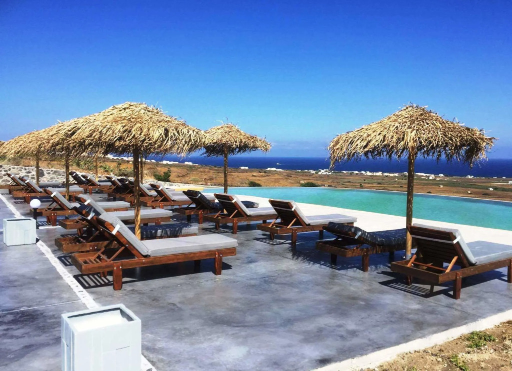 Elysian Santorini