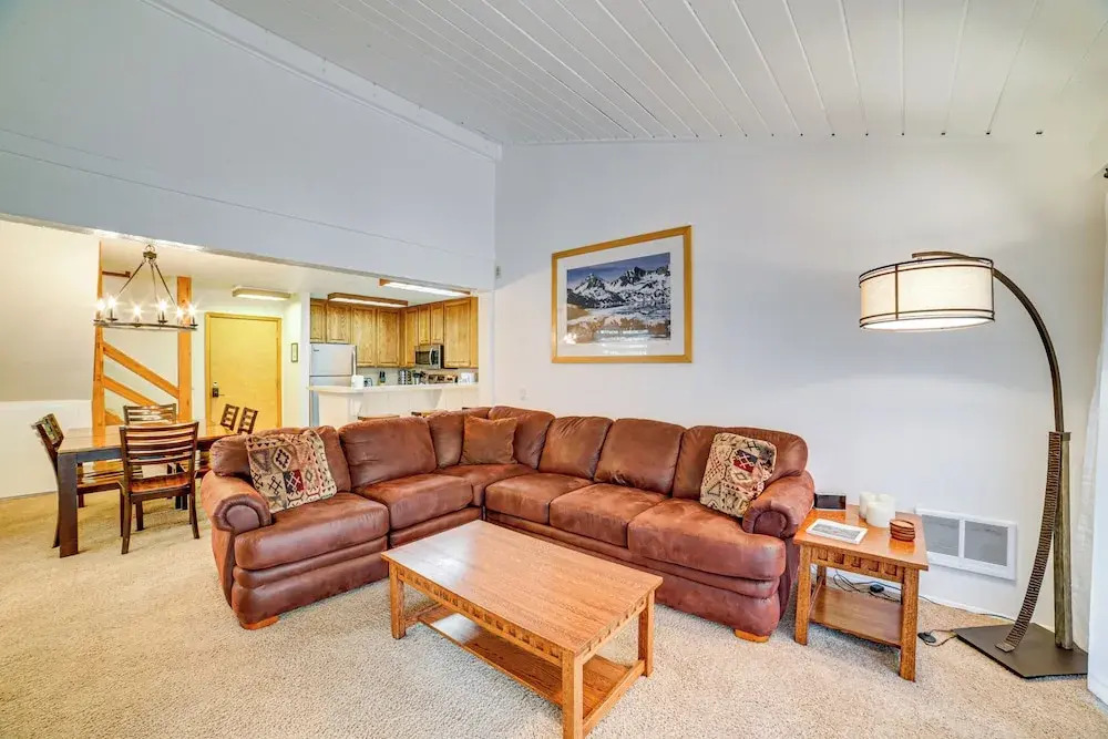 St Anton Condo in Mammoth Lakes!