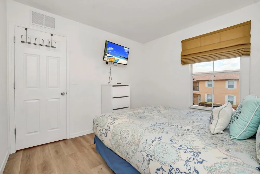 4BR Townhome With Resort Access - Near Disney