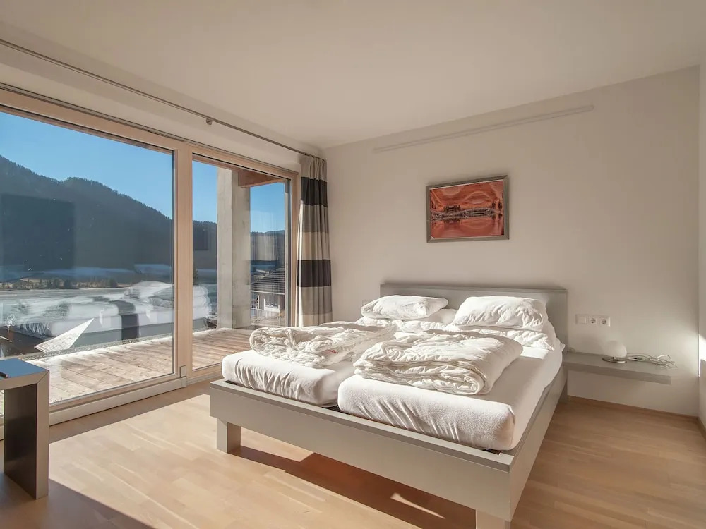 Lavish Villa on an Exclusive Mountain in Weissensee With Sauna