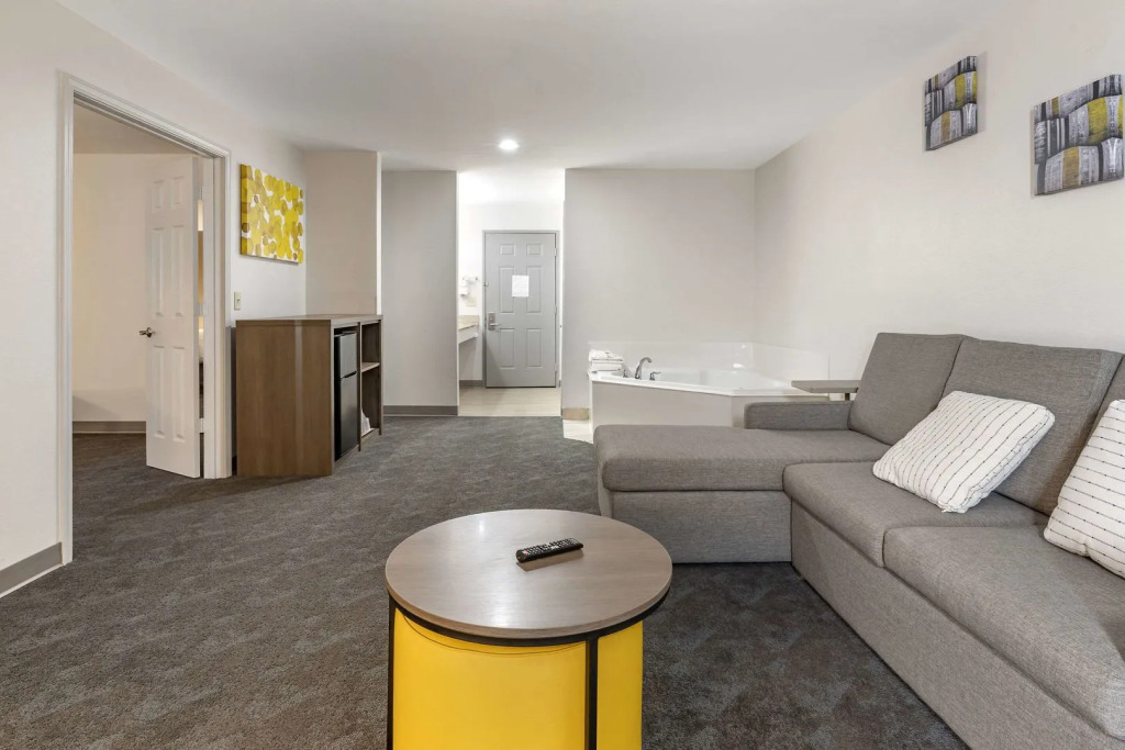 Comfort Inn & Suites Shelbyville