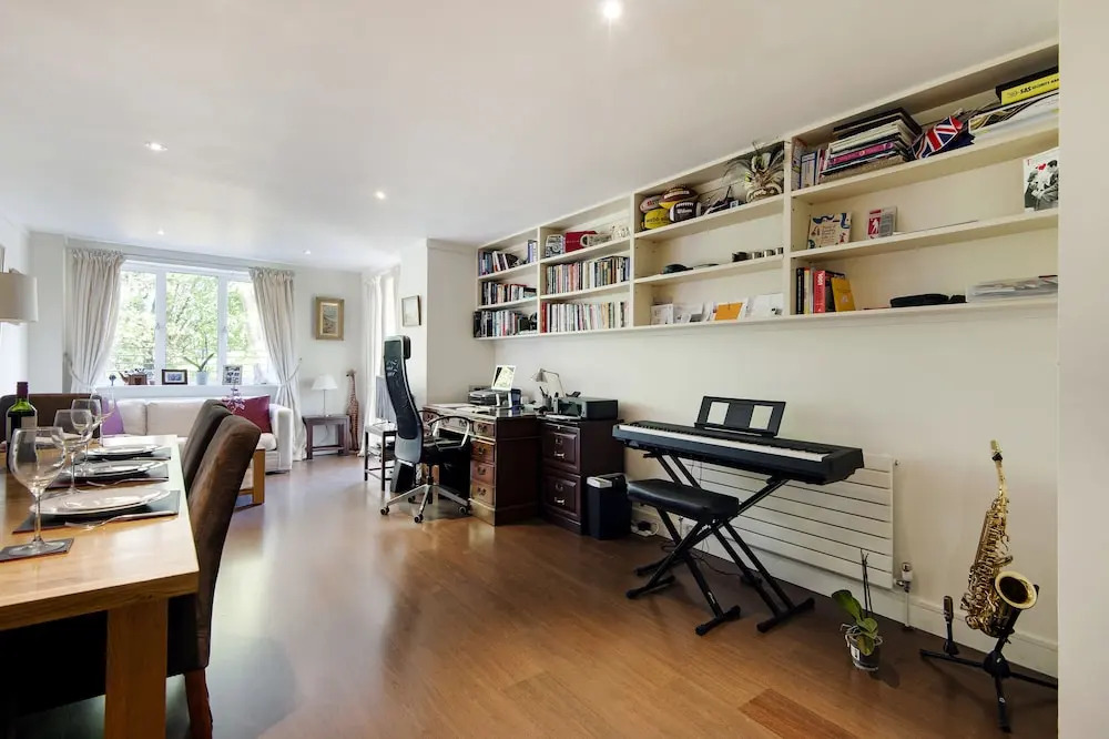 Prestigious Putney home by the River Thames