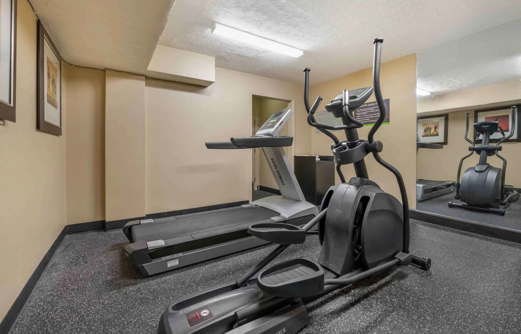 Studio 6 Corporate Extended Stay Indianapolis, IN - North Carmel