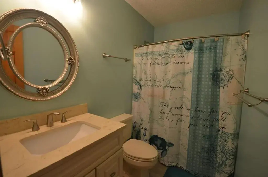 OBX Family Home with Pool - pet friendly - close to beach