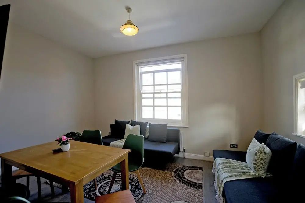 Imperial Barking Road Apartments