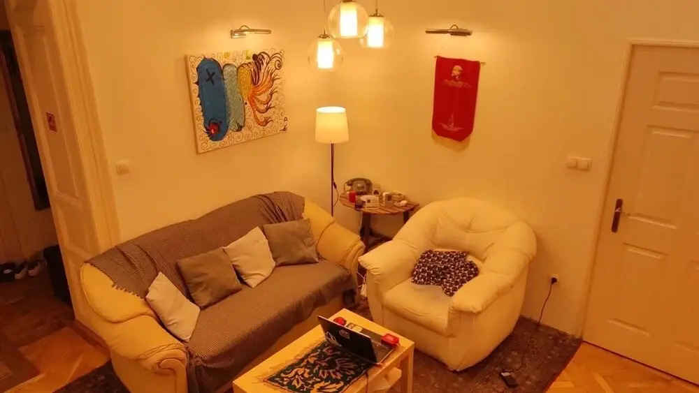 Traffic Hostel