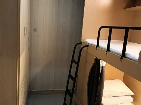 YunXin Apartment（Shanghai Jiuting Station）