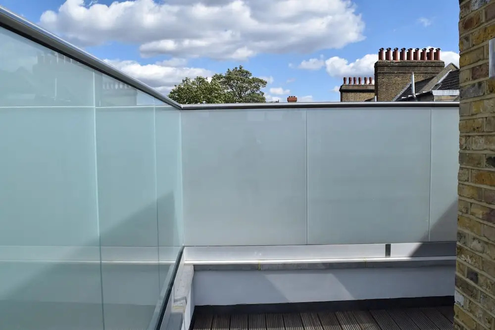 Bright 2 Bedroom With Balcony in Wandsworth