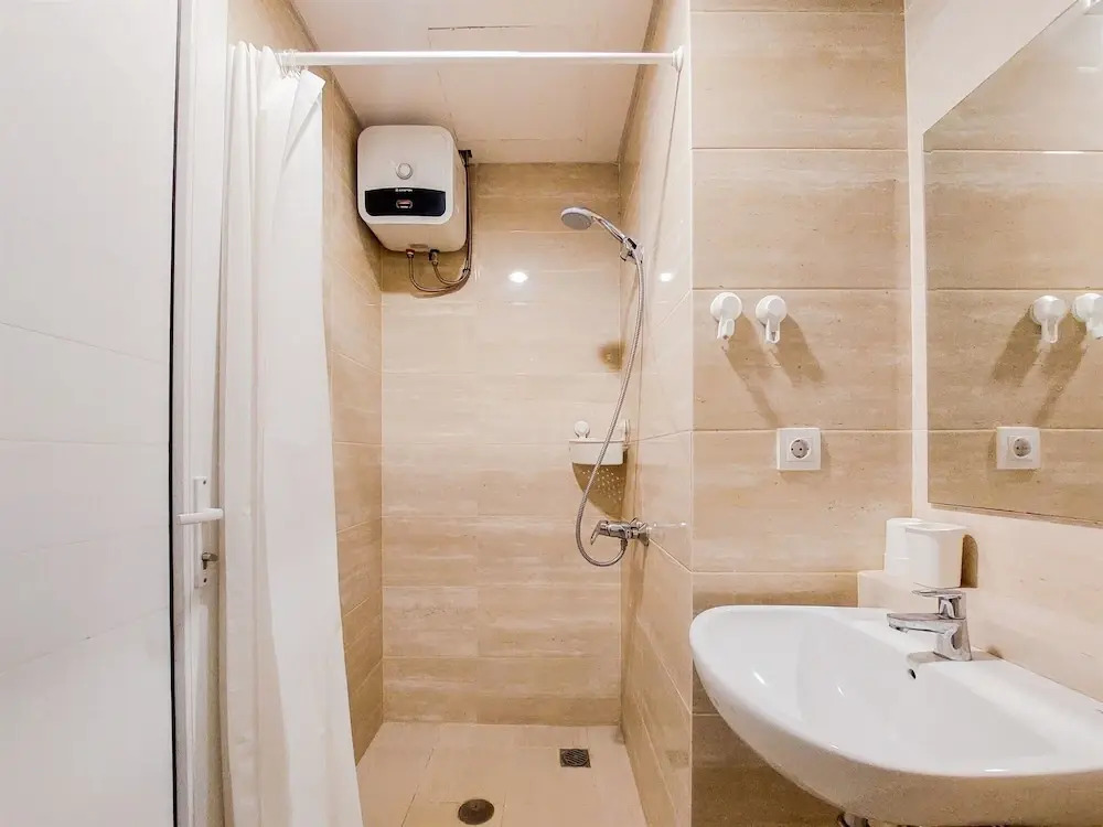 Nice and Elegant 2BR at Springwood Residence Tangerang Apartment