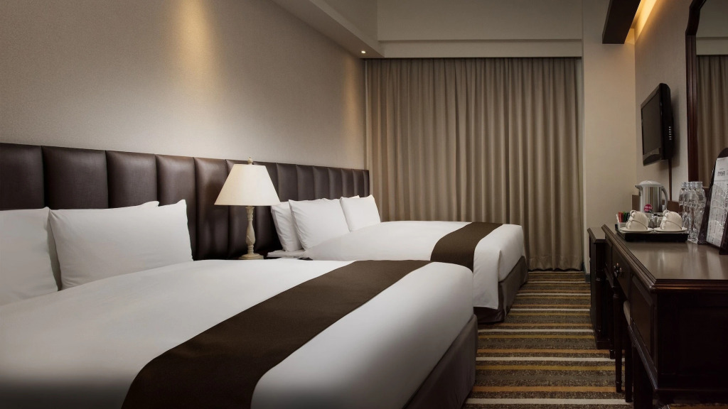 Urban Hotel 33