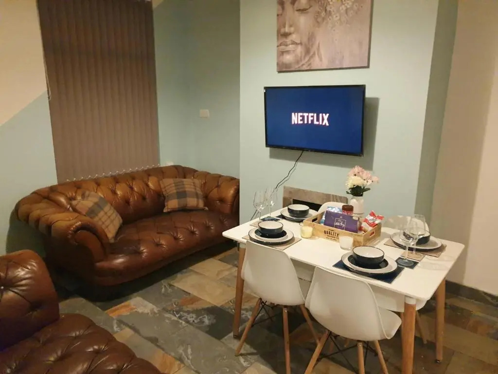 Cosy 3BD Terrace House Barrow in Furness