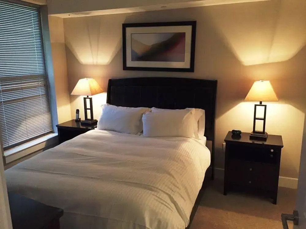 Bluebird Suites at Dupont Circle