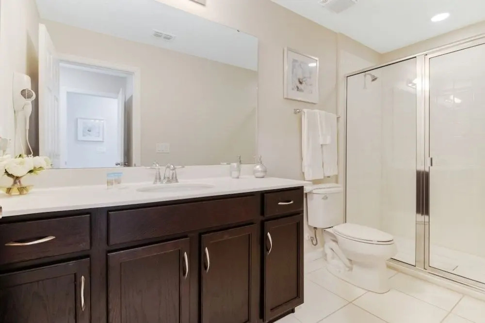 Solara 1598 Ihr 1027 5 Bedroom Townhouse