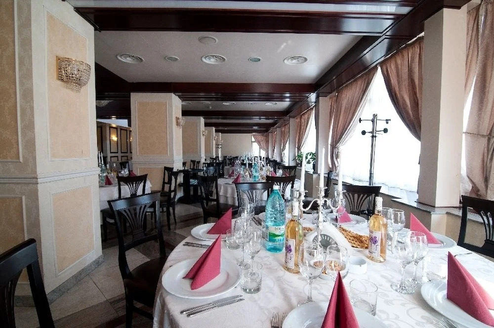 Hotel Rapsodia City Center