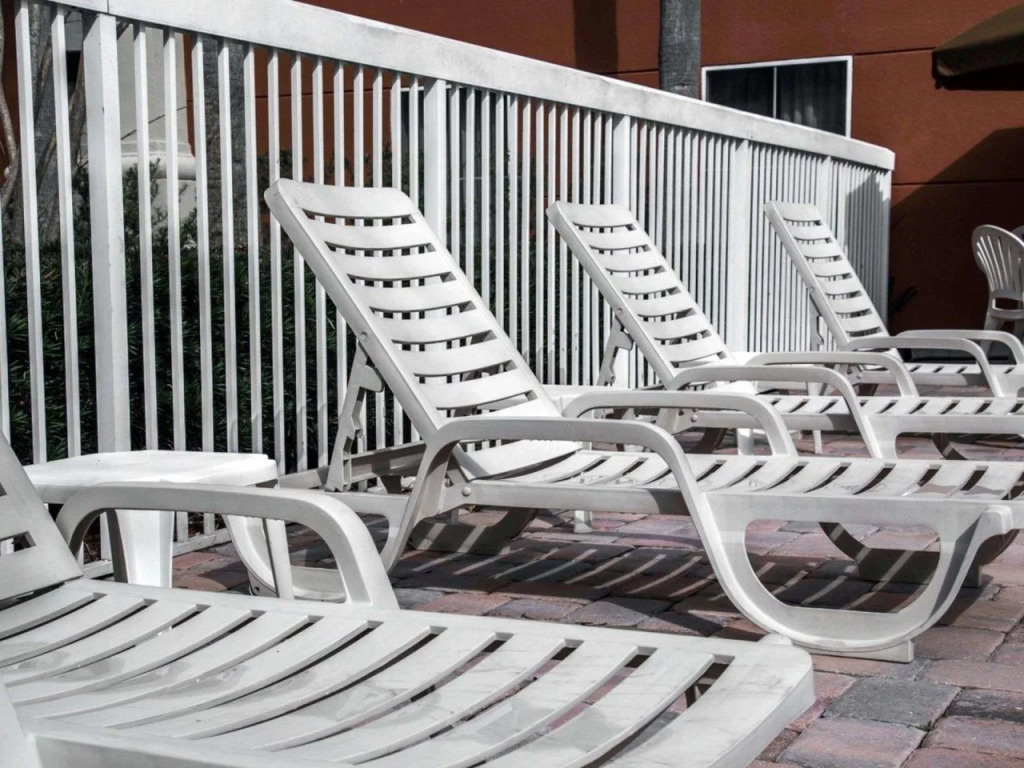 Comfort Inn International Dr.