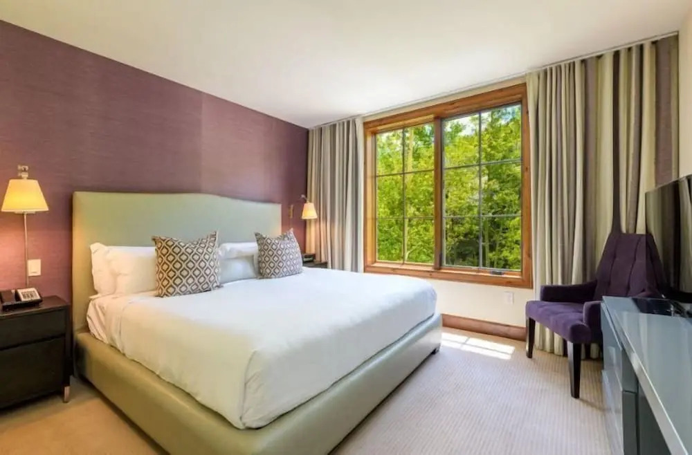 Platinum Vail Ritz-carlton 3 Bedroom Mountain Residence Just One Block From the Eagle Bahn Gondola