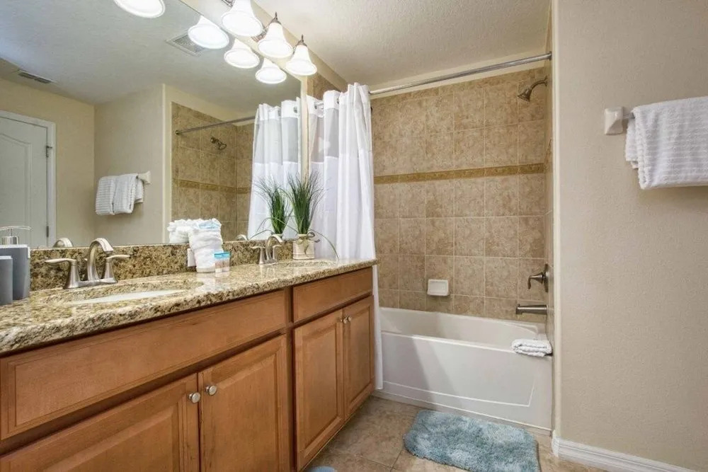 Paradise Palms- 4 Bed Townhome W/splashpool-3250pp 4 Bedroom Townhouse by Redawning