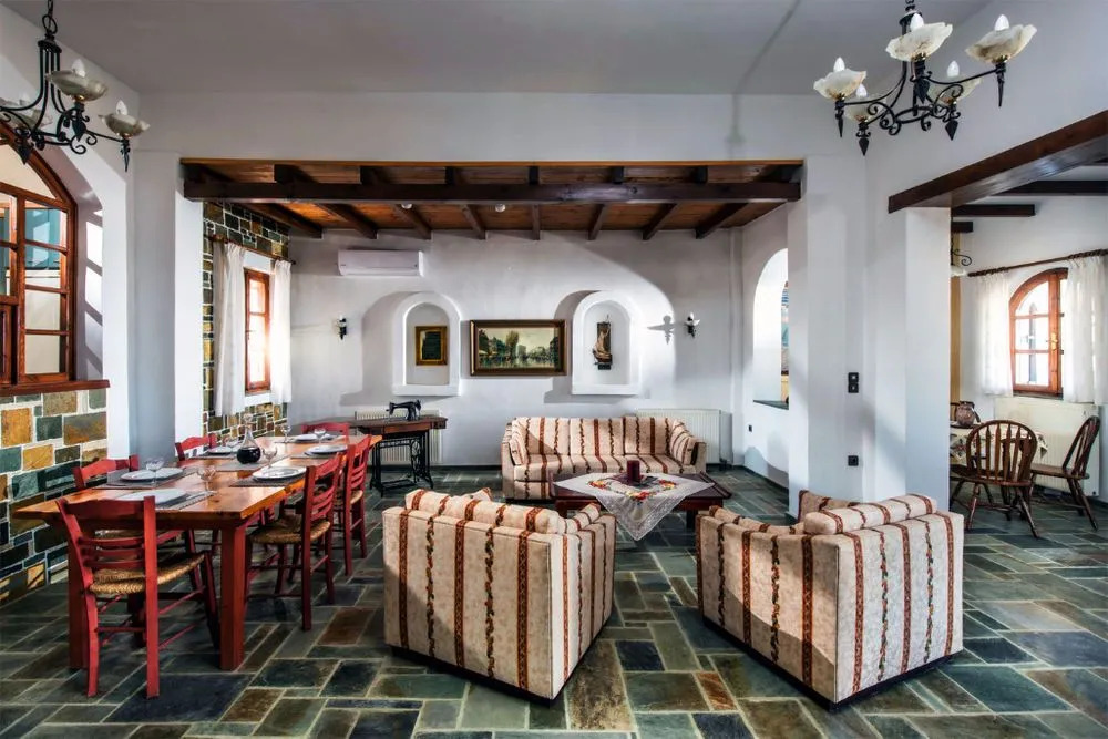 Mosaic Villa