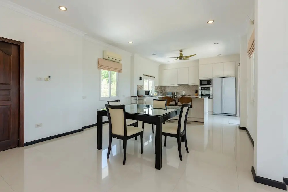 3 Bedroom Pool Villa With Amazing Views TH2