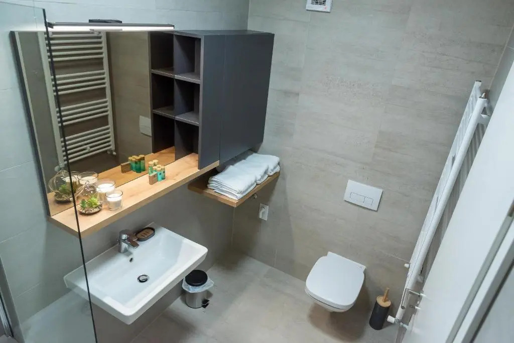 Apart B&V - Modern Apartment near Coresi Mall