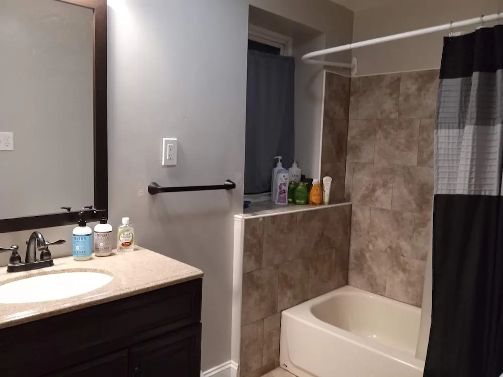 Fairmount House Free Street Parking Quiet Spacious