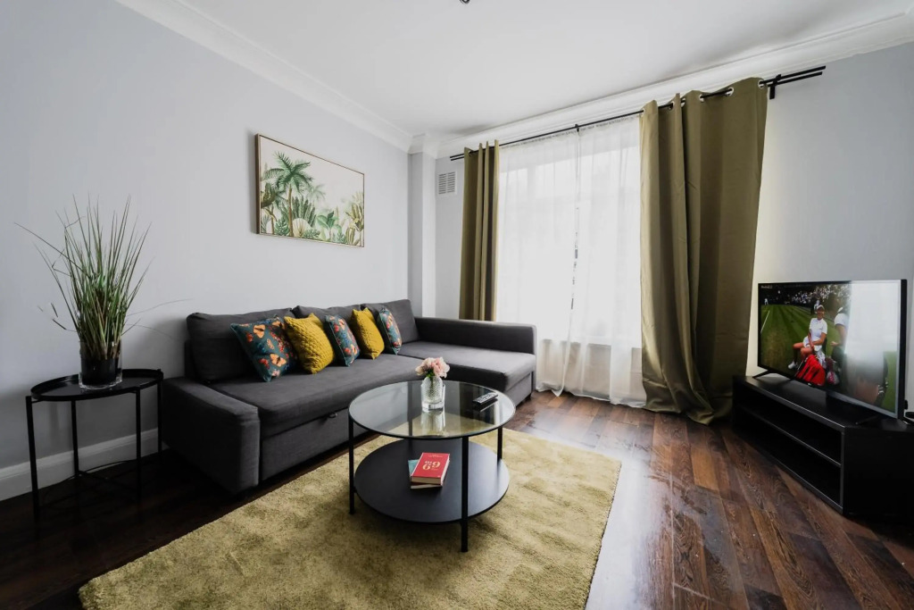 2-bedroom Apartment in Baker Street