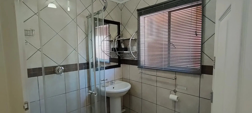 Premiere Guest House