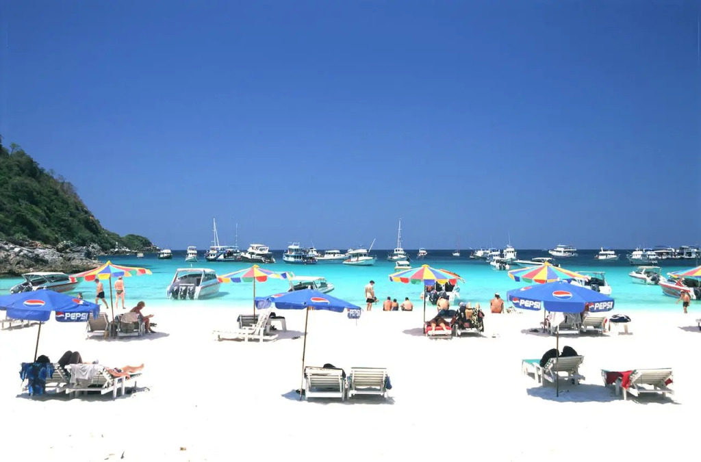 Easy Planet Phuket Patong