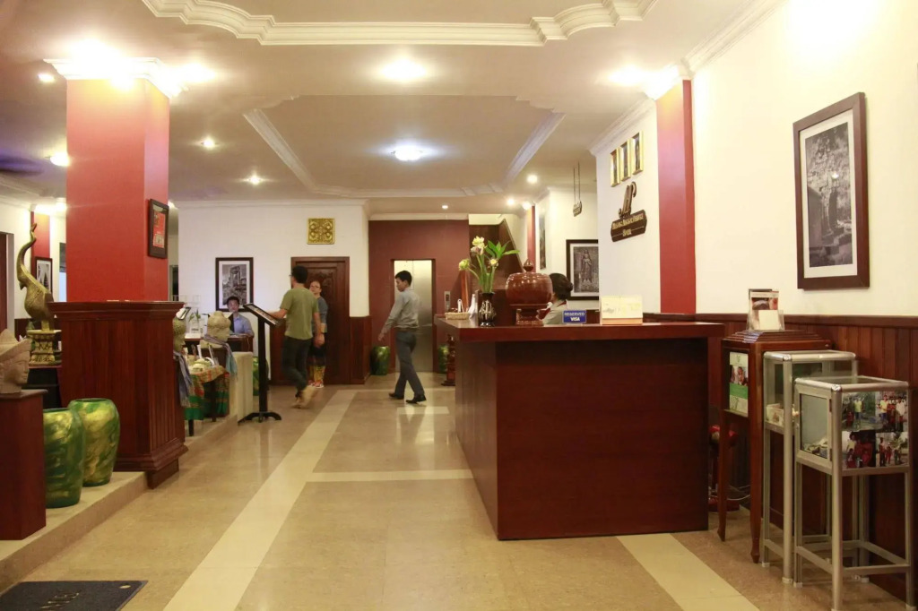 Mekong Angkor Deluxe Hotel