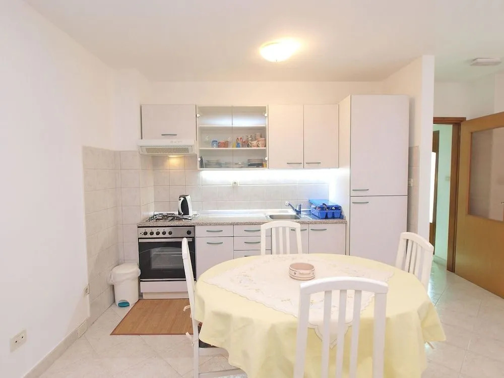 Apartment 1457