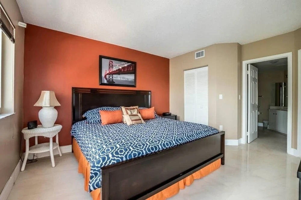 Les Pelicans 404 - 4 People, Sunny Isles Str-01043