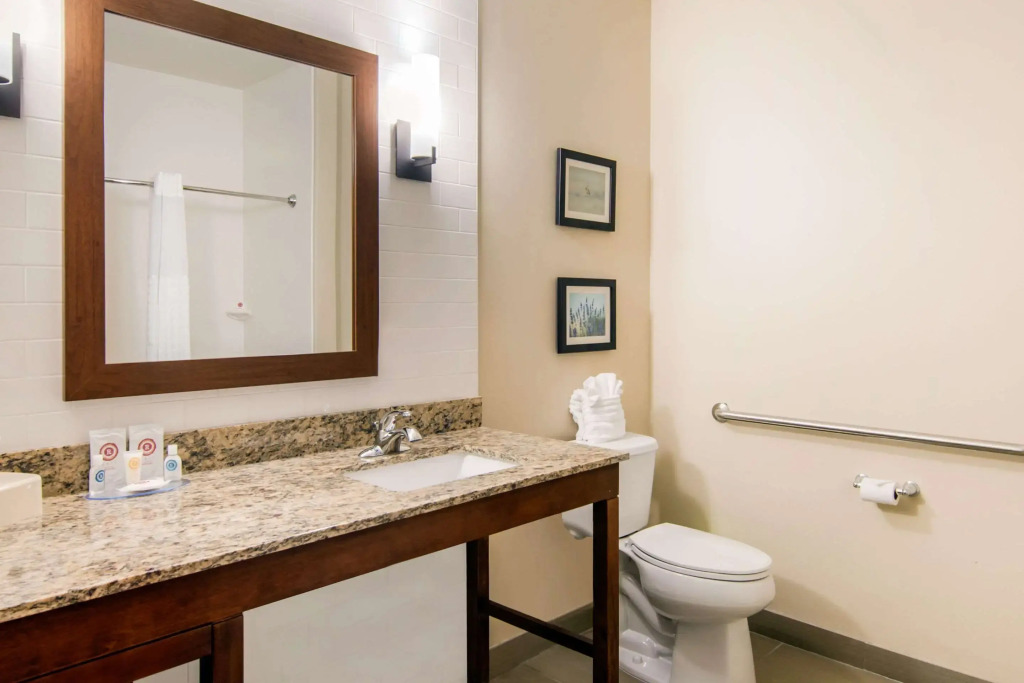 Comfort Inn & Suites Independence