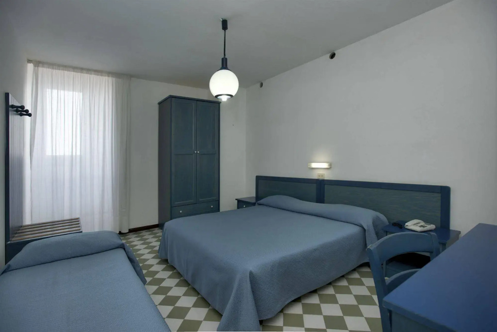 Hotel Baia Di Puolo