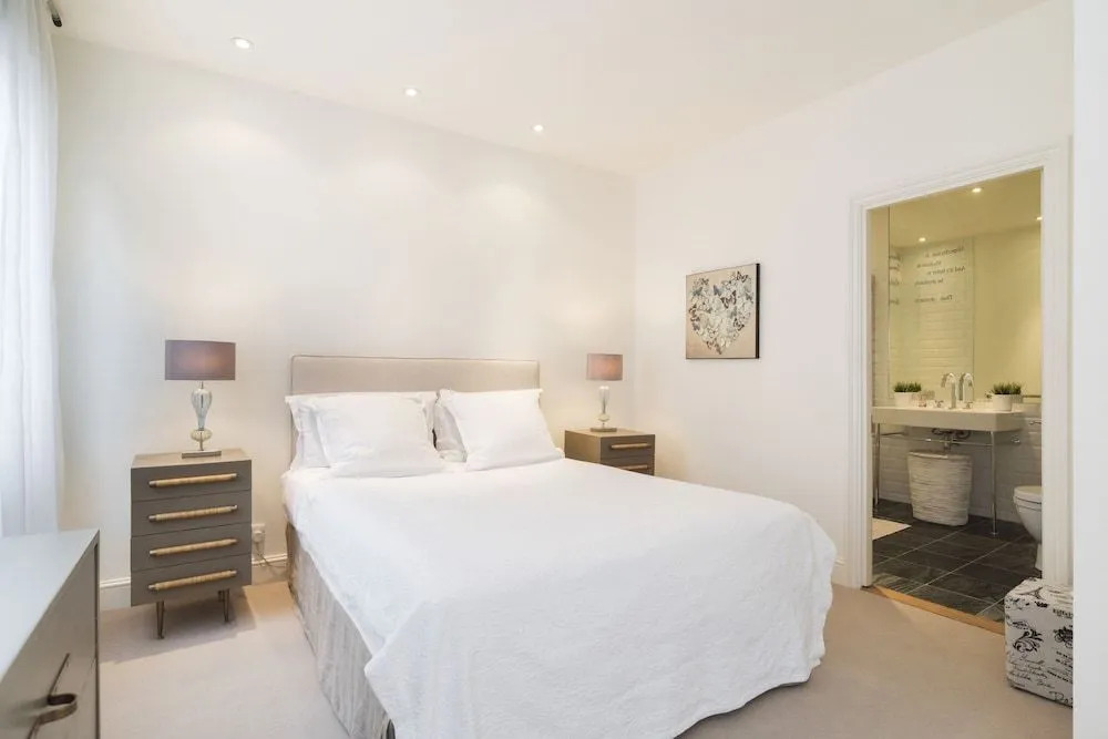 Thurloe Place Mews