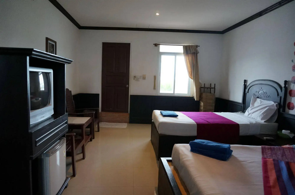Sand Inn Hotel