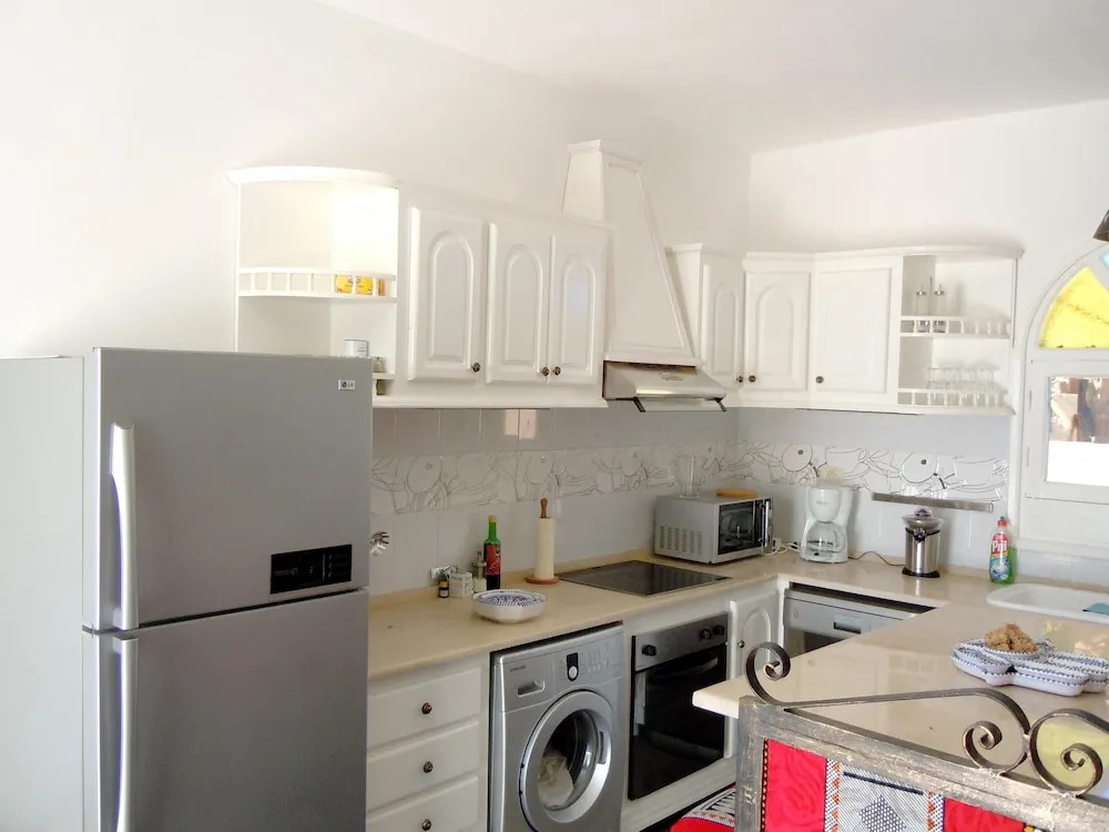 Villa With 6 Bedrooms in Djerba, With Wonderful City View, Private Poo