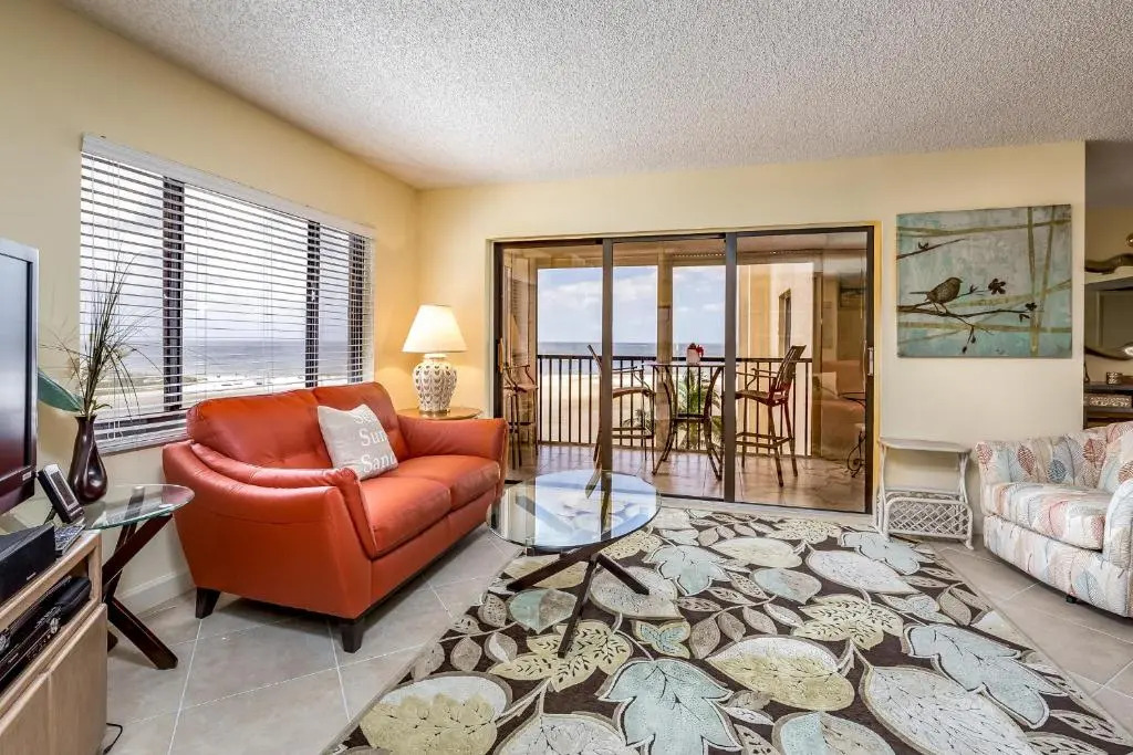 Sandarac B610, 2 Bedrooms, Pool Access, Beach Front, Sleeps 4