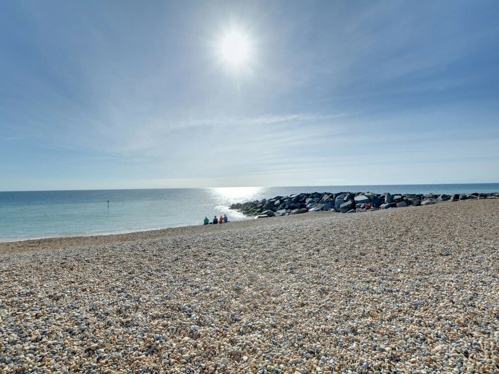 This Seafront Forth Floor Apartment Allows for Fantastic Seaviews From the Balcony