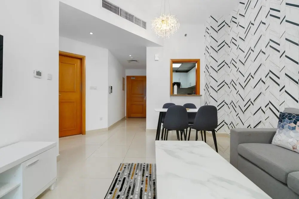 Marvelous 1Bd Marina Residences Pool