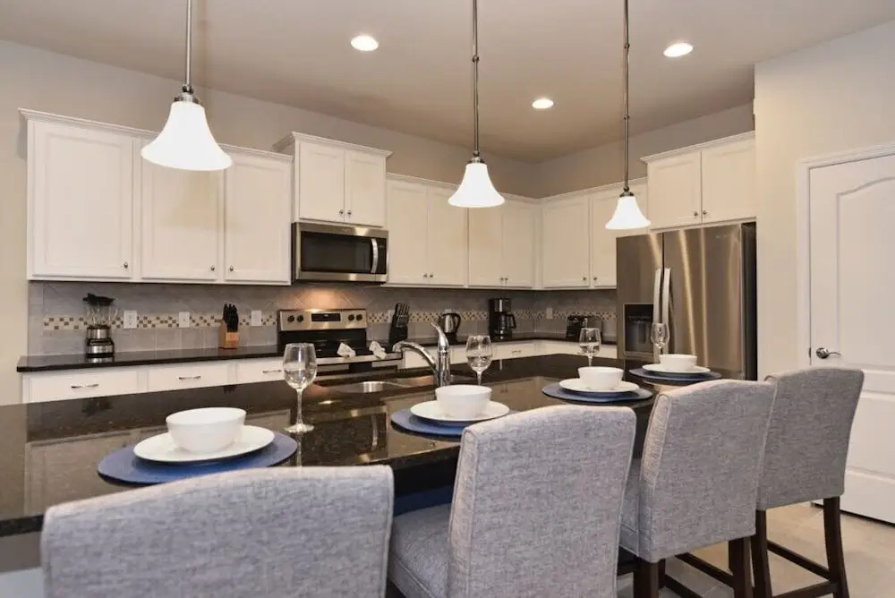 Windsor at Westside-8844MCDJGIL home
