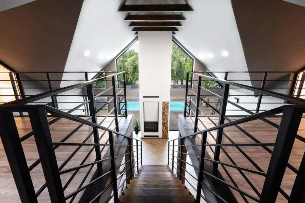 Tree House
